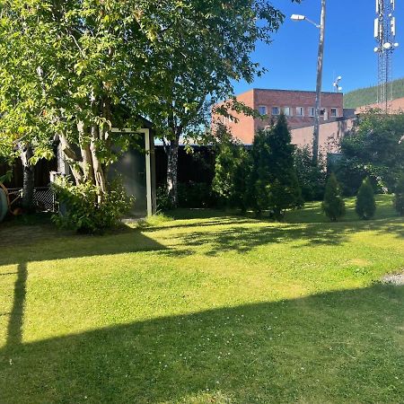 Sentralt Beliggende Moderne Leilighet Lägenhet Mosjøen Exteriör bild