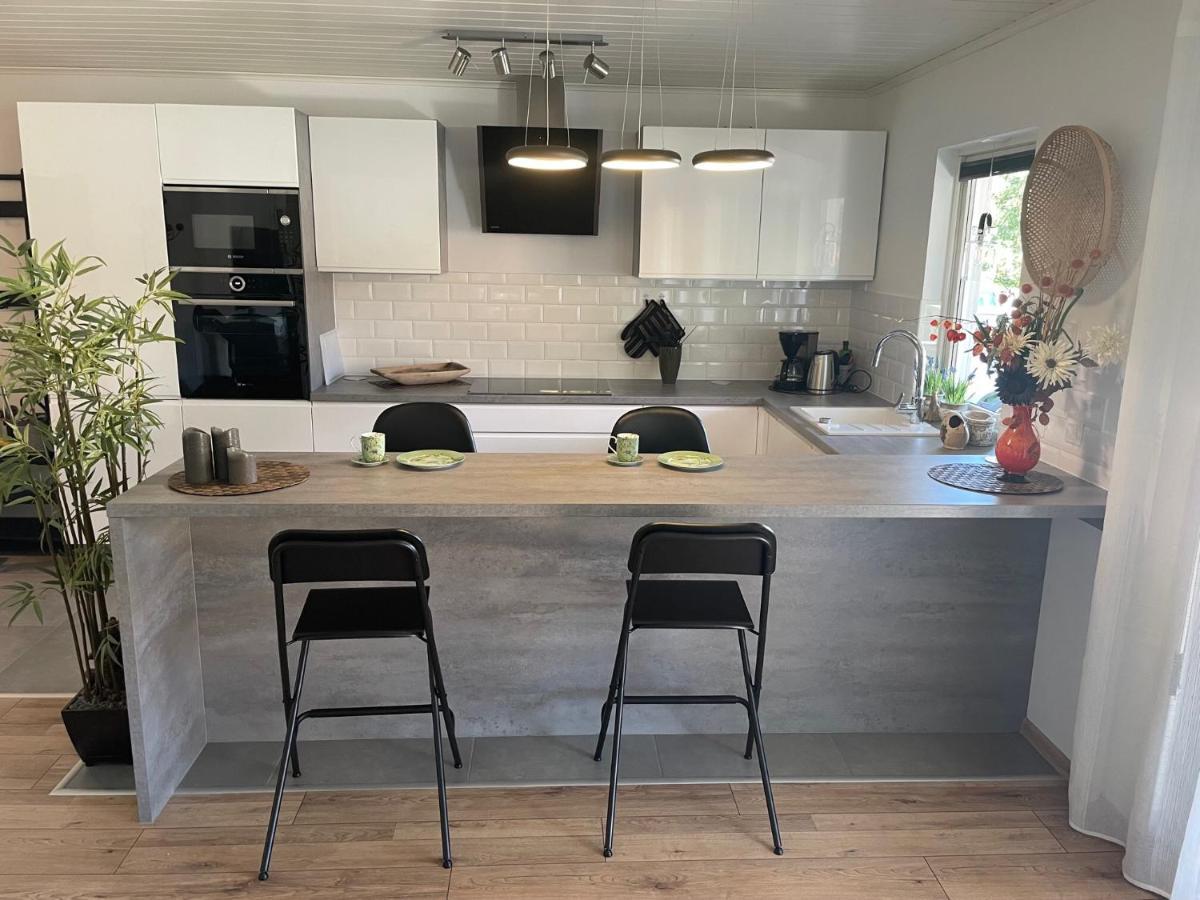 Sentralt Beliggende Moderne Leilighet Lägenhet Mosjøen Exteriör bild